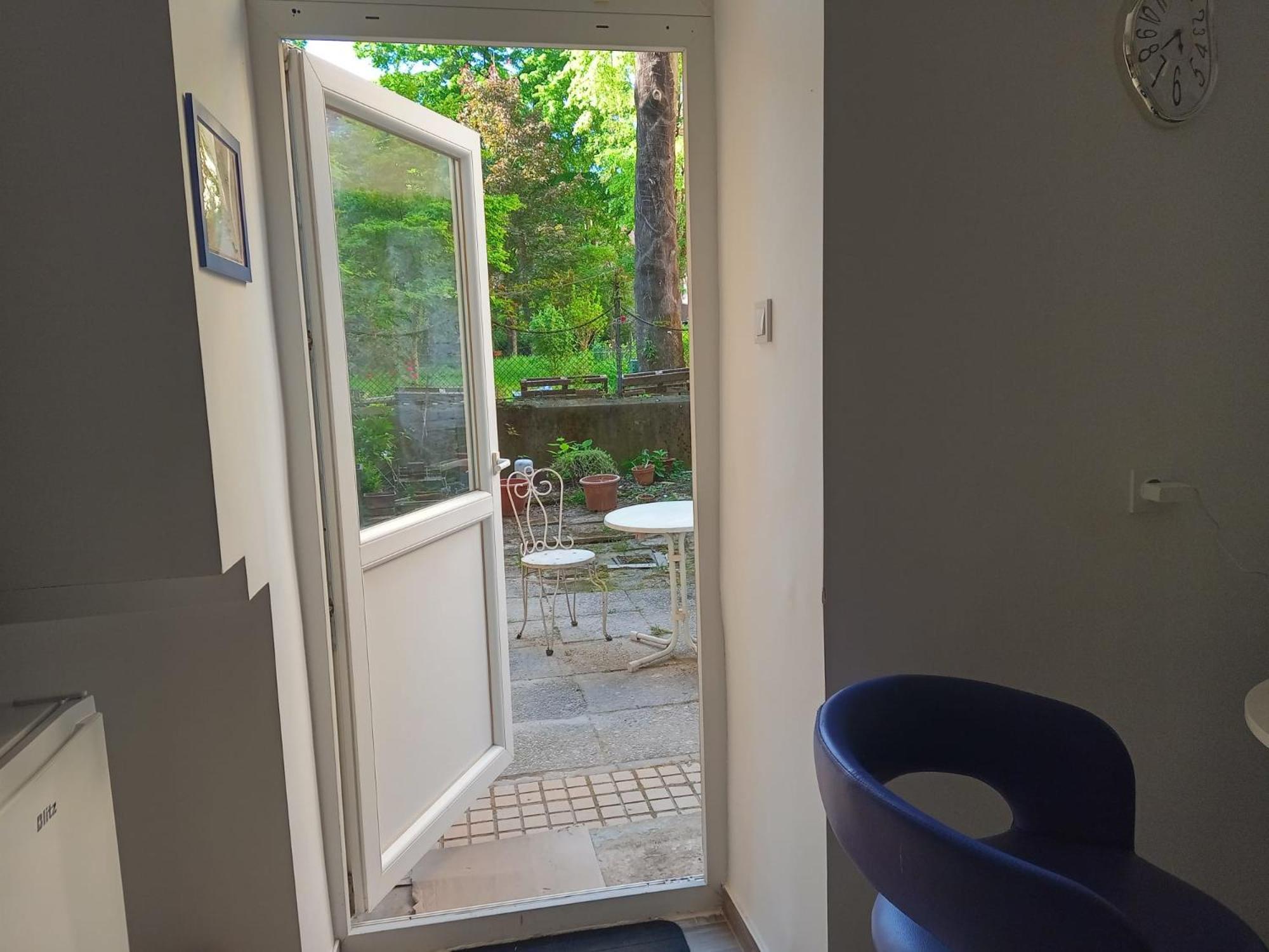 Zagreb 2 Botanical Garden Budget Apartment Экстерьер фото